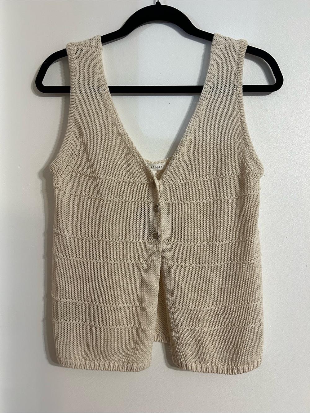 Blu Pepper Cream Knit Button-Front Tank